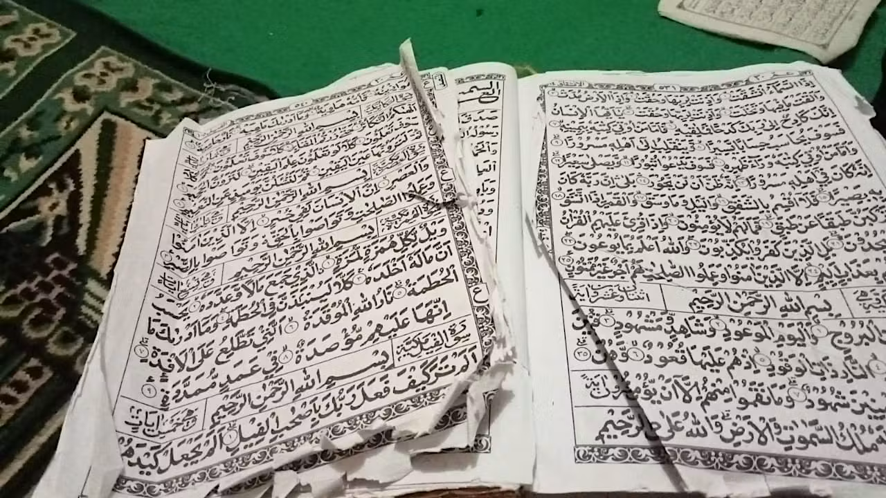 Alquran Rusak Panti Pelosok.avif